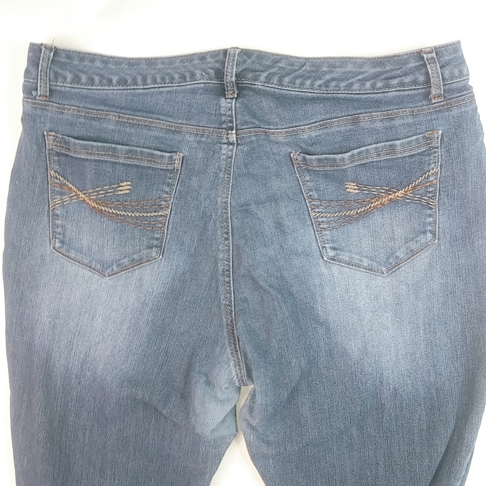 Canyon River 14 Modern Skinny Jeans Plus - Picture 2 of 6